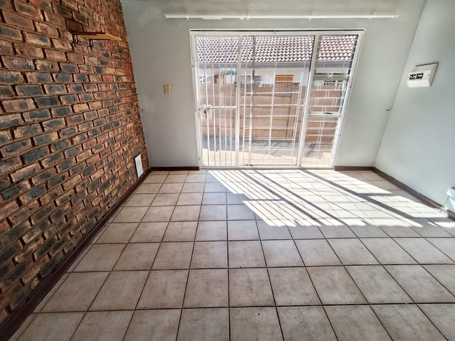 To Let 2 Bedroom Property for Rent in Uitsig Free State